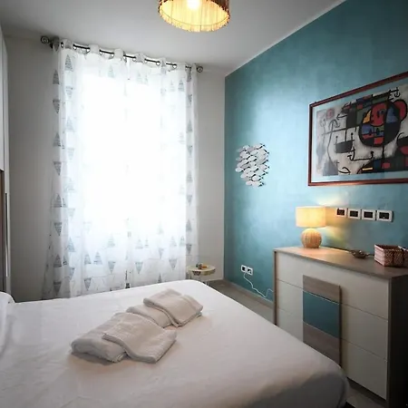 Casada - Ampio Con Vista Mare Nel Cuore Di * Vado Ligure