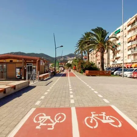 Casada - Ampio Con Vista Mare Nel Cuore Di Apartament