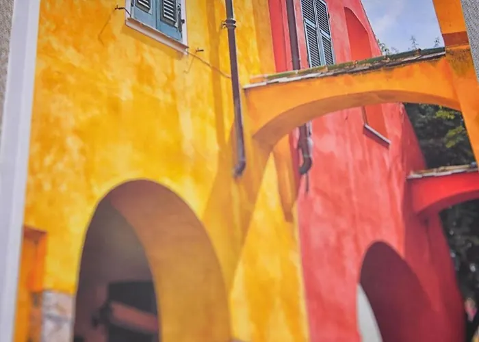 Casada - Ampio Con Vista Mare Nel Cuore Di Appartement Vado Ligure
