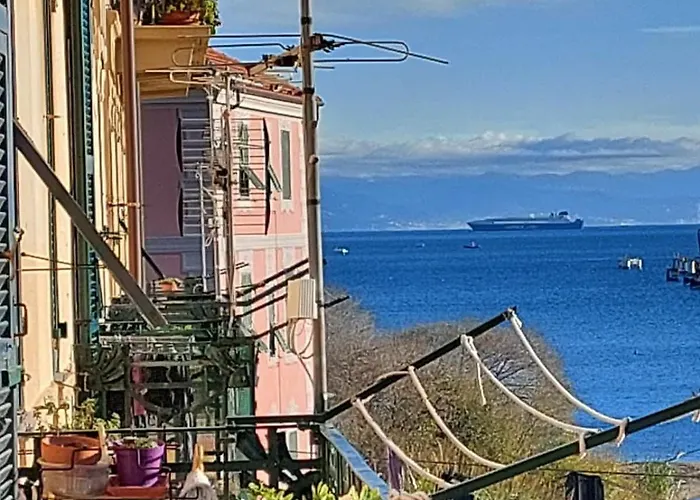 Casada - Ampio Con Vista Mare Nel Cuore Di * Vado Ligure