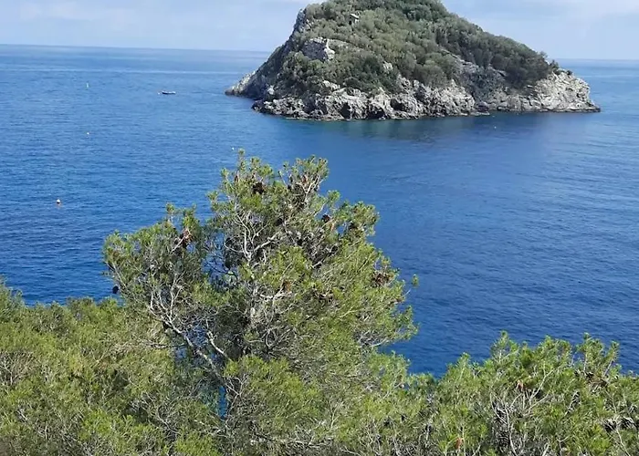 Lejlighed Casada - Ampio Con Vista Mare Nel Cuore Di Vado Ligure